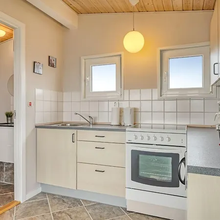 Nyalle - 50m To The Fjord By Interhome Casa vacanze